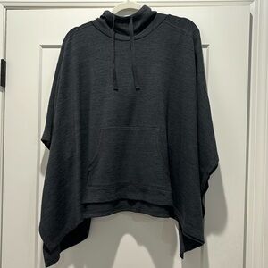 Xersion Women’s Hooded Cape Poncho Sweatshirt Medium Gray